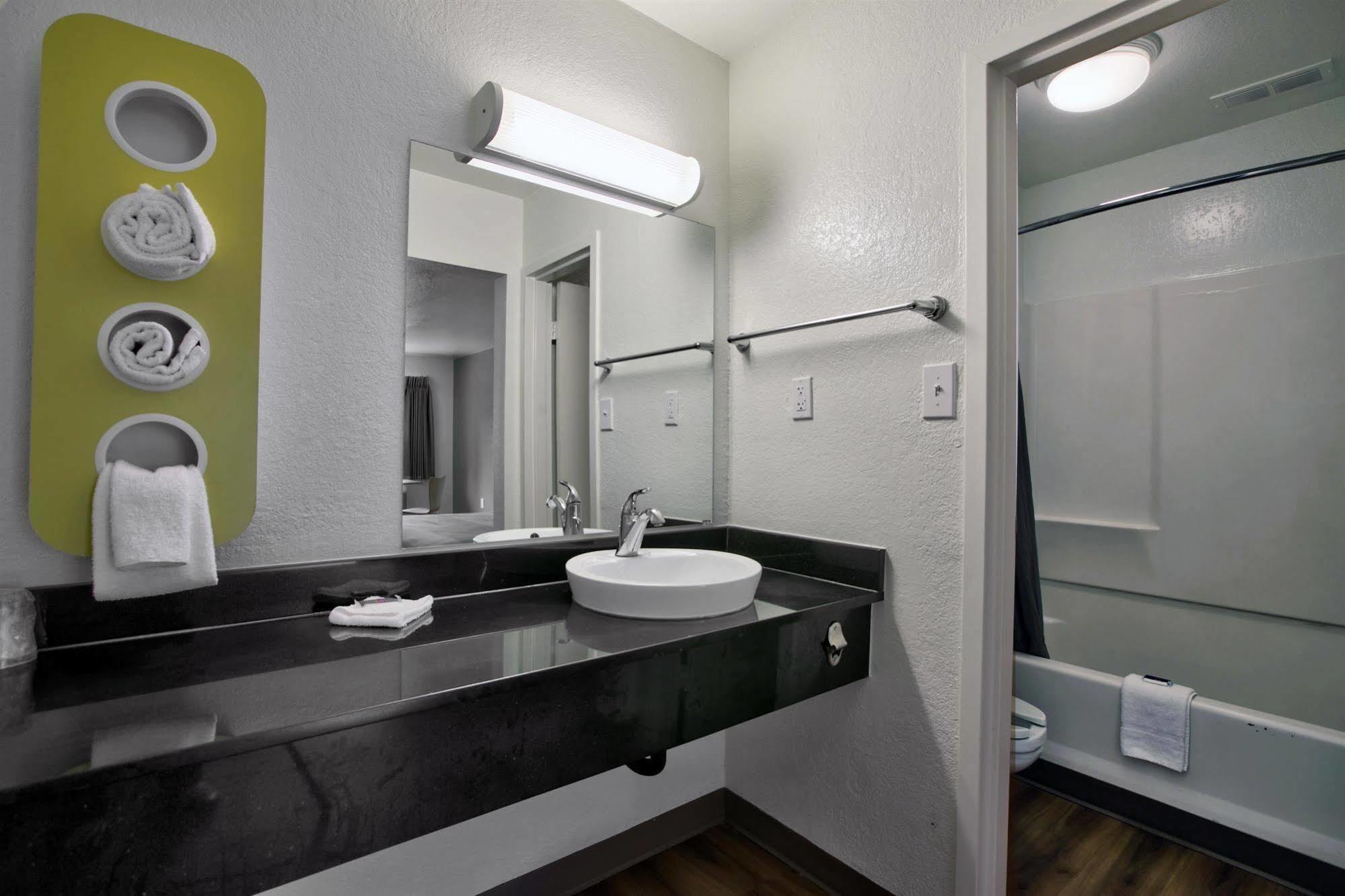 Motel 6-Tallahassee, Fl - Downtown Zewnętrze zdjęcie