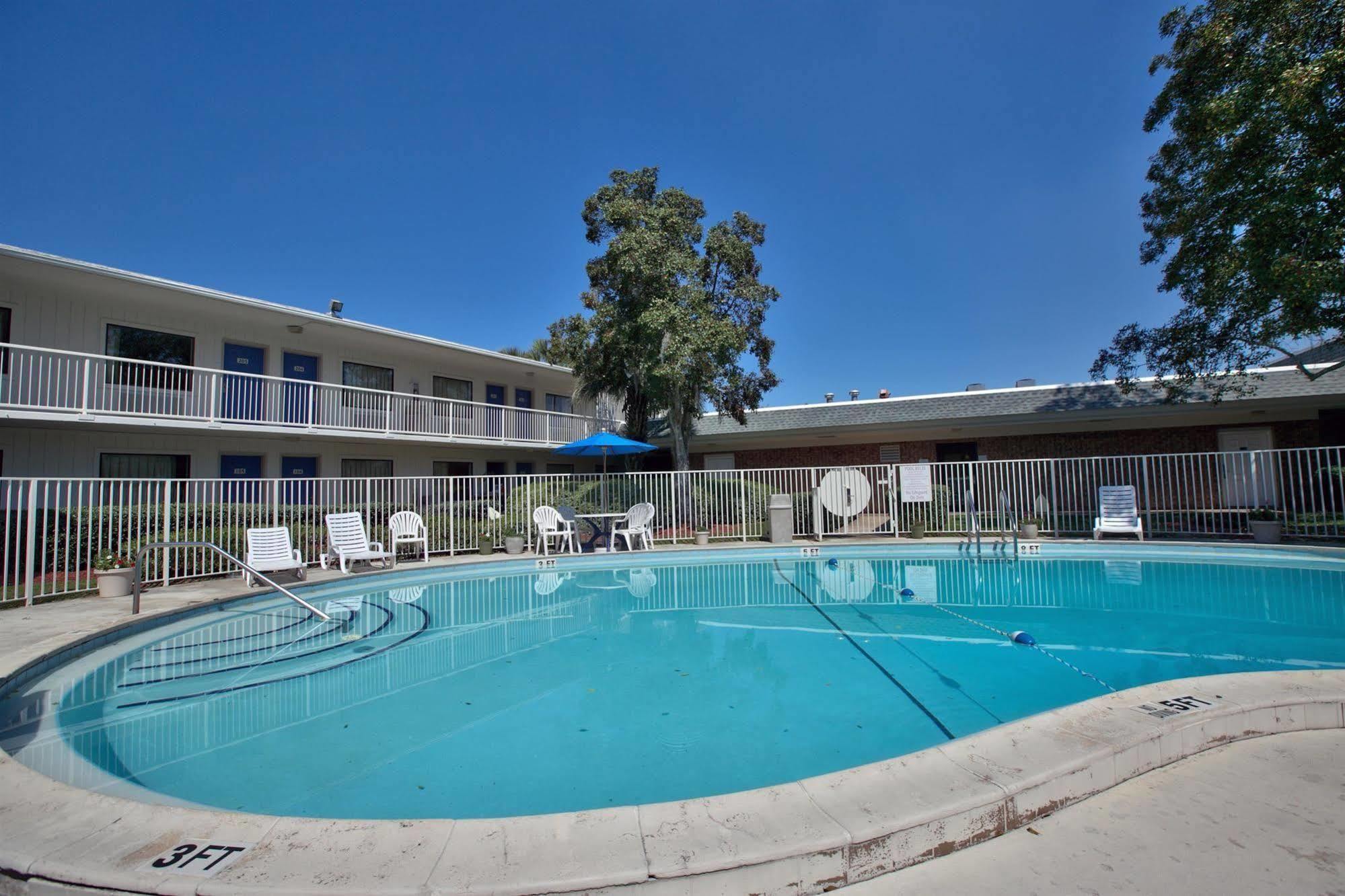Motel 6-Tallahassee, Fl - Downtown Zewnętrze zdjęcie